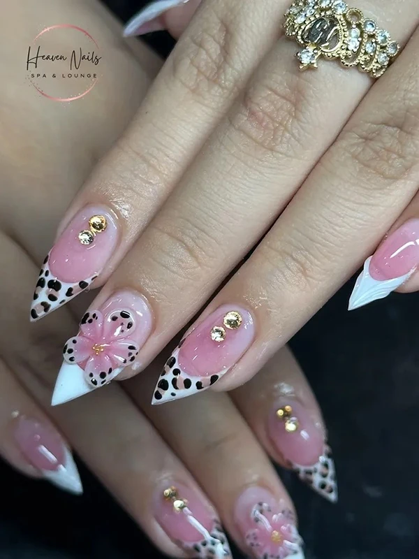 Heaven Foot Spa Nails Lounge