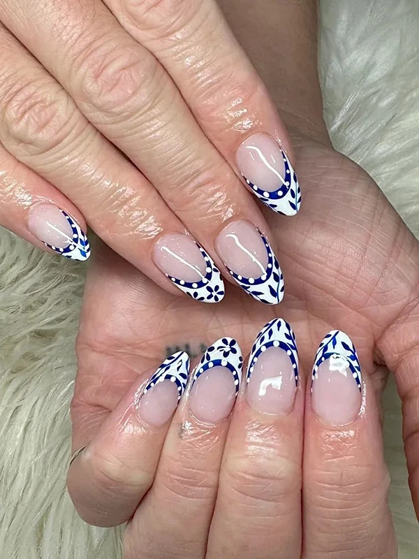 Heaven Foot Spa Nails Lounge