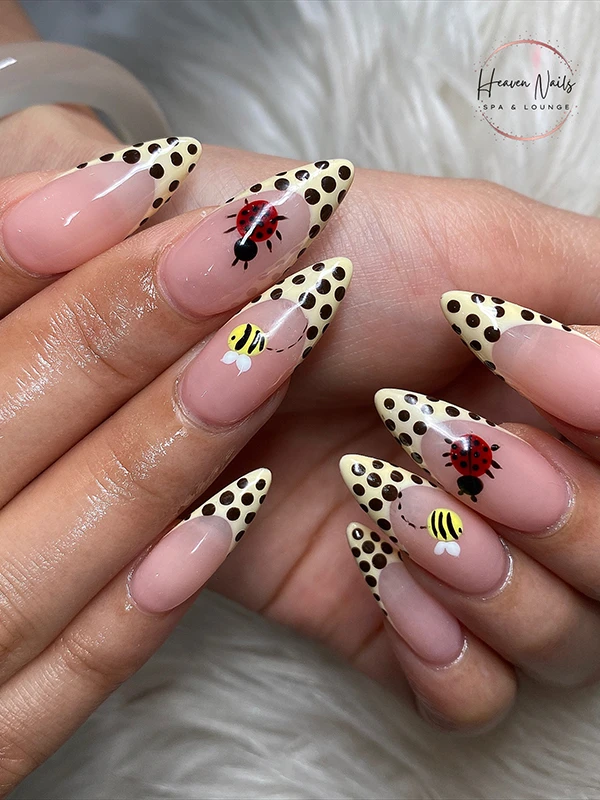 Heaven Foot Spa Nails Lounge