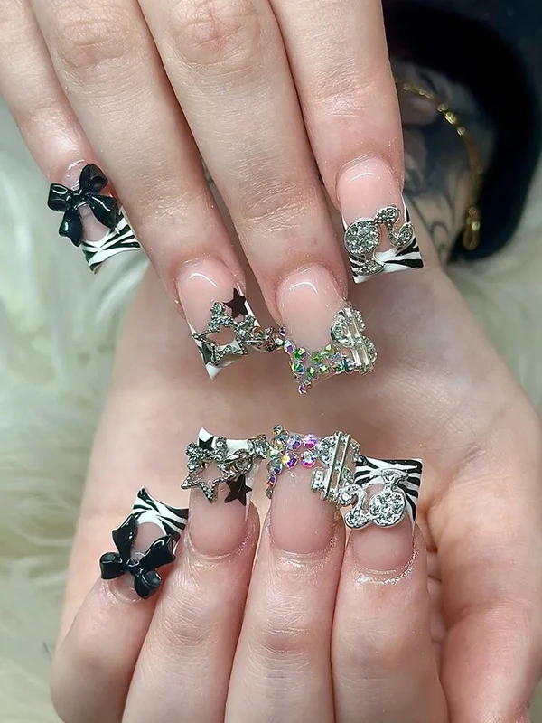 Heaven Foot Spa Nails Lounge