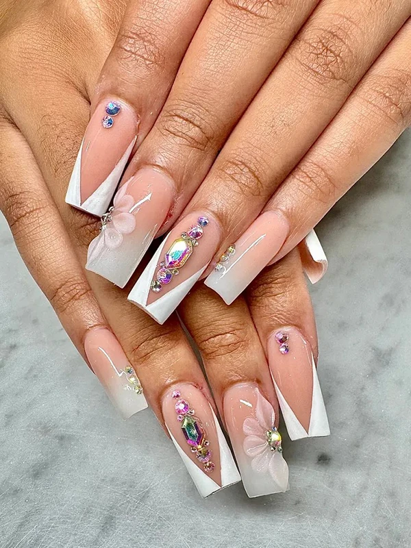 Heaven Foot Spa Nails Lounge