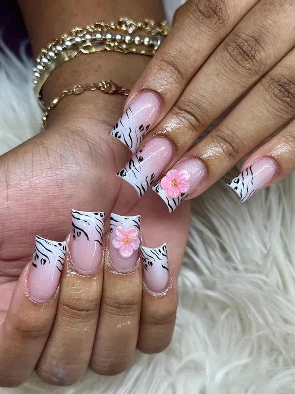 Heaven Foot Spa Nails Lounge